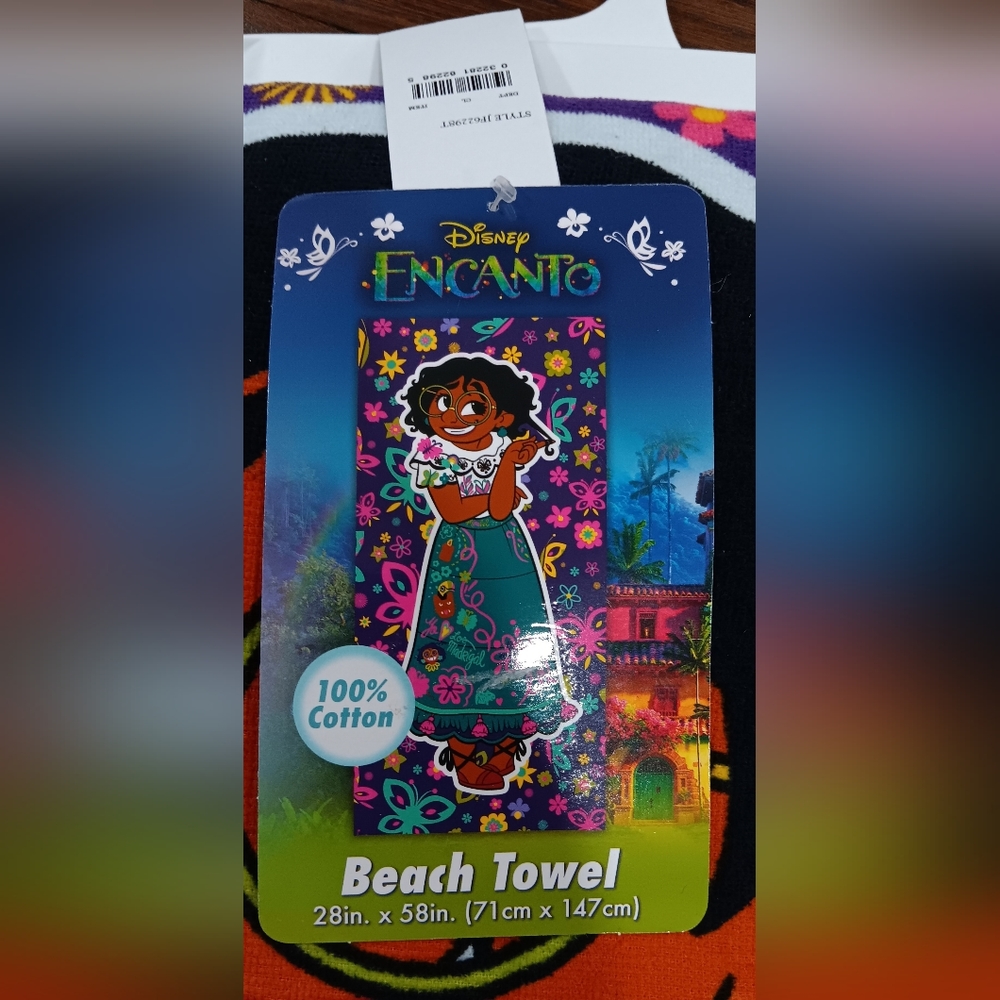Encanto beach towel